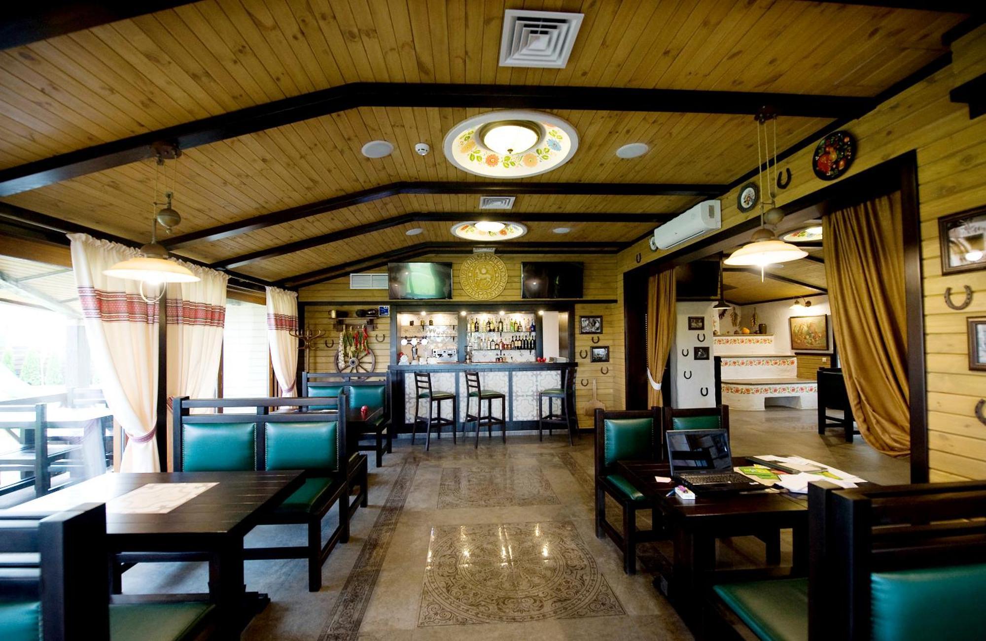 Hotel Козак Вакула Kozelets Exteriér fotografie